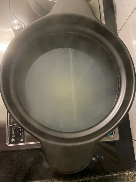 京东京造日式蒸饭锅在天然气灶上用可以吗？