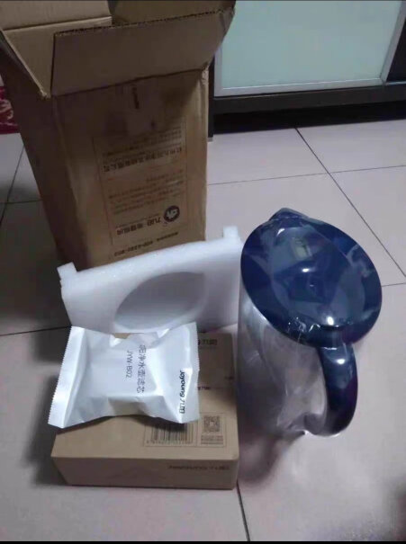 九阳净水壶家用滤水壶过滤净水器我买的净水壶显示器不显示怎么处理？