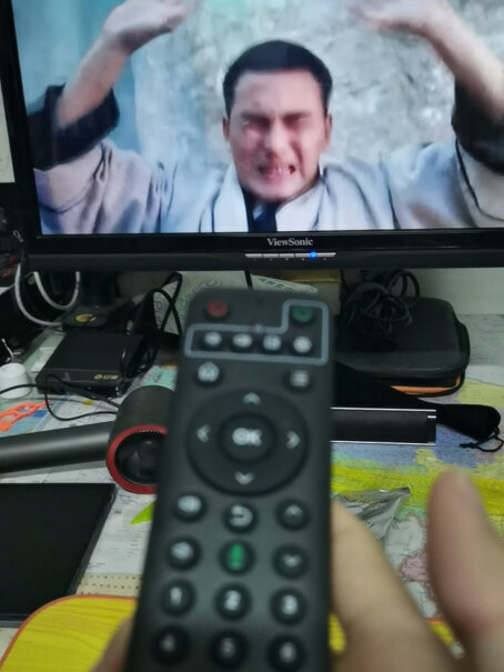 预装奇异果TV华为海思芯片4K高清网络电视机顶盒这个盒子用开通运营商的IPTV 功能吗？