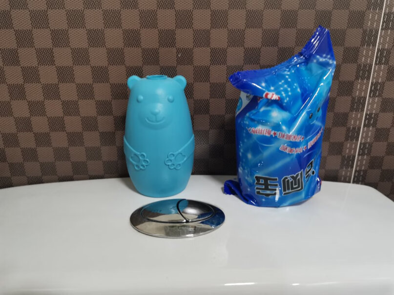 魅洁洁厕剂洁厕灵马桶清洁剂小熊蓝泡泡厕所用清洁球块除臭去异味神器清香型质量真的差吗,使用情况？