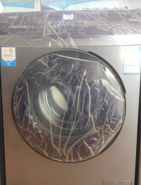 海尔EG100-MATE3S洗衣机的进水管是要安装在角阀上，还是普通的水龙头上？