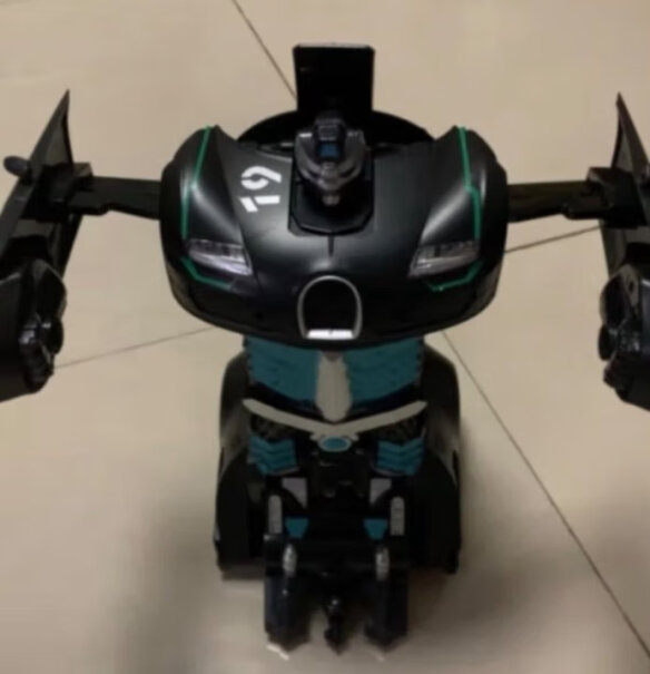 JJR/C变形车遥控汽车机器人男孩儿童玩具车充电电池怎么充电？