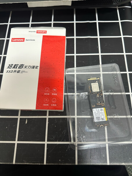 联想拯救者火力强化 SSD升级怎么看给自己发的是什么型号的？