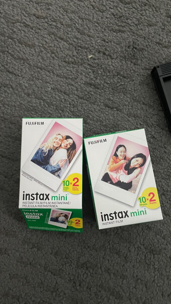 INSTAXInstax mini 相纸mini12可以用这款相纸嘛？