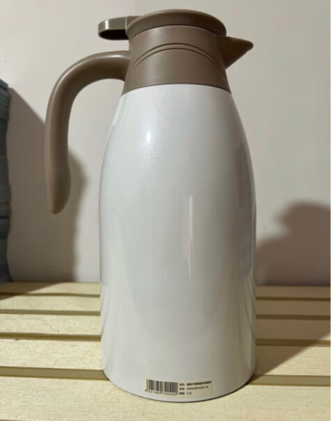 京东京造不锈钢保温瓶2200mL白色入手怎么样？网友评测报告。