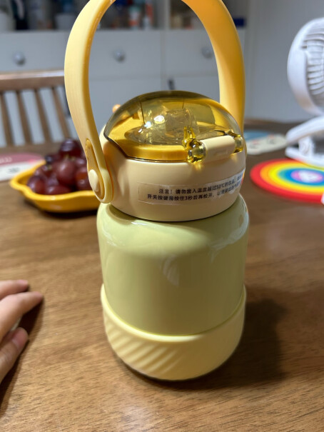 英氏316不锈钢儿童吸管保温杯「阳光黄」质量不好吗？功能评测介绍？