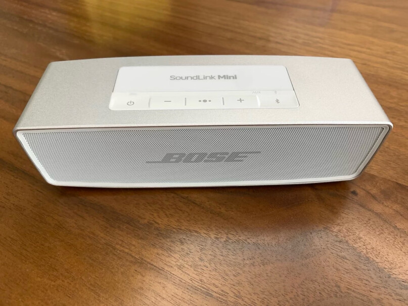 Bose435910晚上定时听歌，这款音箱会自动关机吗？