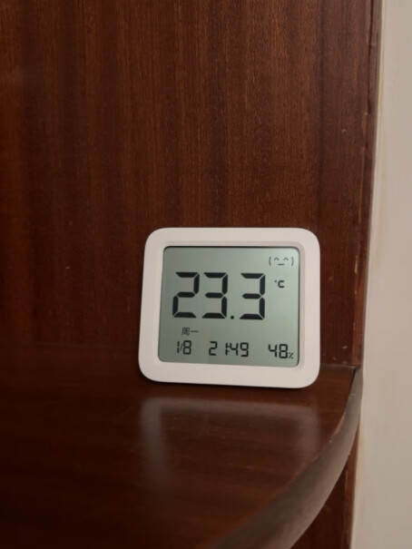 米家智能温湿度计3时间显示能不能设置为12小时制？