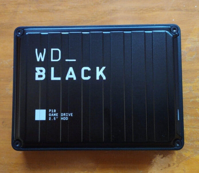 西部数据WDBEPK0010BBK你们插上之后硬盘也会产生震动吗？