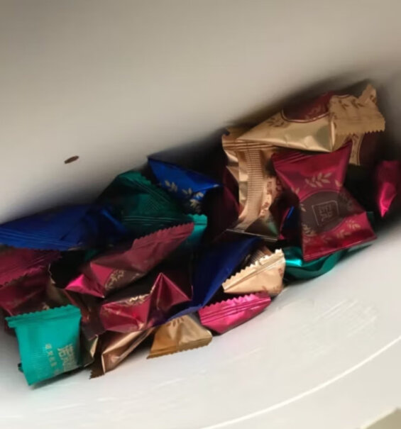 诺梵糖果松露巧克力礼盒用户口碑怎么样？性能评测实际情况？