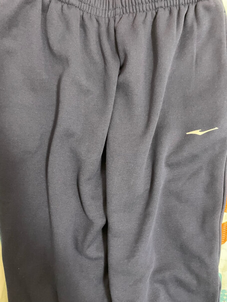 鸿星尔克男童运动裤款式正黑-摇粒绒物有所值吗？购买前必看的评测报告！