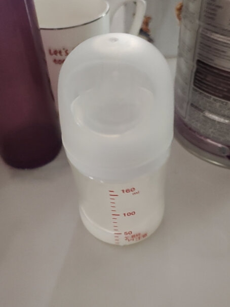 贝亲奶瓶新生儿 宽口玻璃奶瓶 160ml买过的亲们，赠送的ss奶嘴流速快嘛，看评价里有说流速太快？