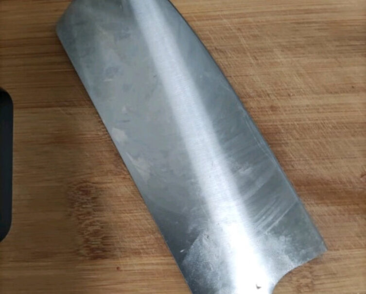 张小泉 不锈钢菜刀家用刀具四件套值得买吗？使用后分享点评？