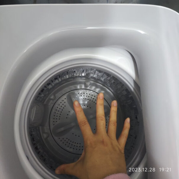米家XQB30MJ102W3kg的冬天厚衣服可以洗几件？大概能用到几岁？