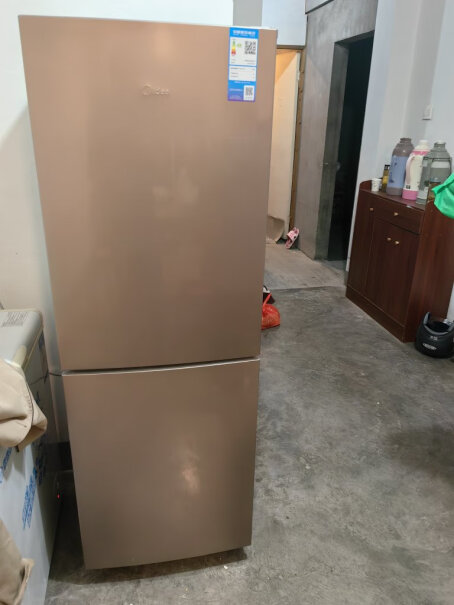 美的BCD-185WM(E)摩卡金这款冰箱是定频还是变频？