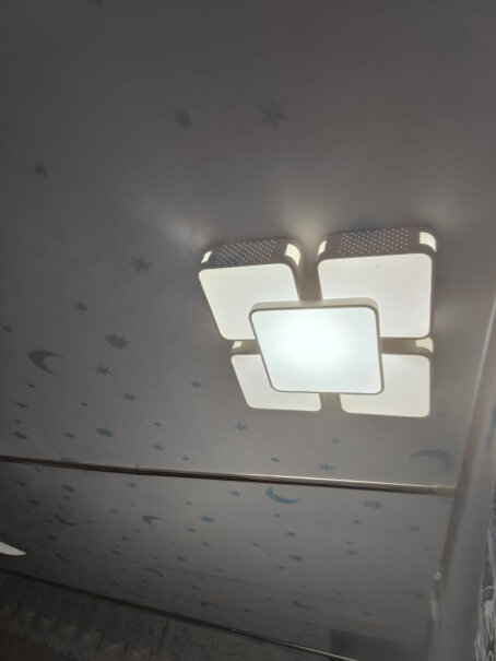 雷士LED吸顶灯芯改造灯板圆形模组灯条24W反馈怎么样？图文解说评测？