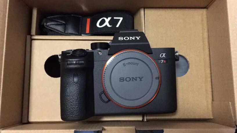 微单相机SONY A7R III套装质量到底怎么样好不好,坑不坑人看完这个评测就知道了！