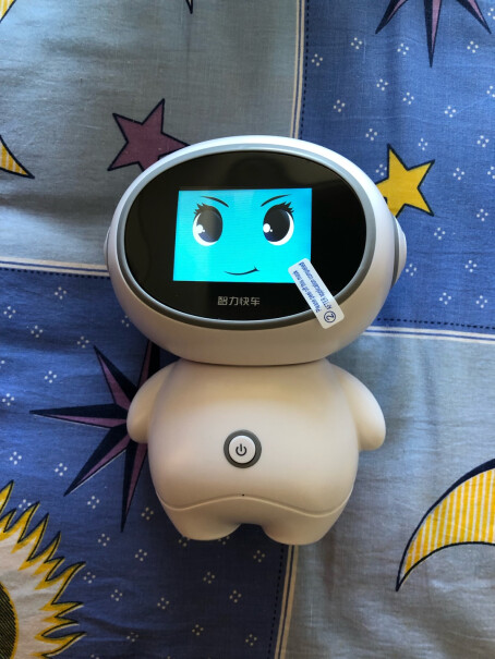 智力快车教育机器人蓝色有没有苹果手机可以链上的？