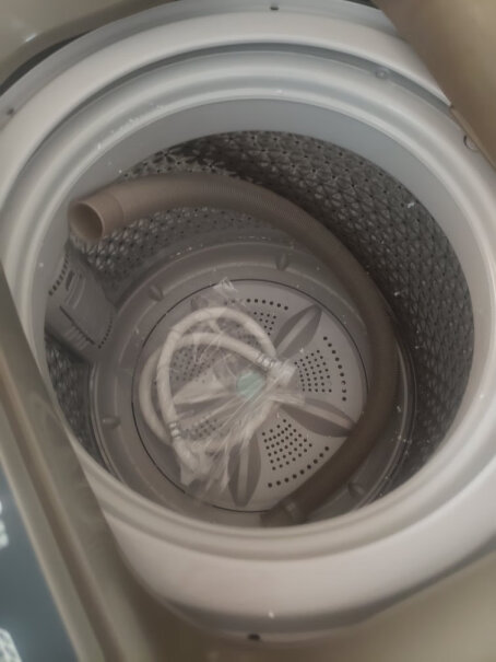 扬子嘉丽全自动洗衣机10公斤能洗厚的棉被吗？