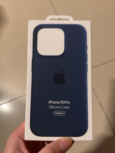 Apple手机壳-保护套苹果 iPhone 15 Pro MagSafe 硅胶保护壳可以入手吗？功能评测介绍？