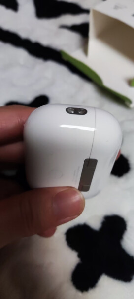 Appleairpods pro(第二代）外版的耳机国内保修吗？