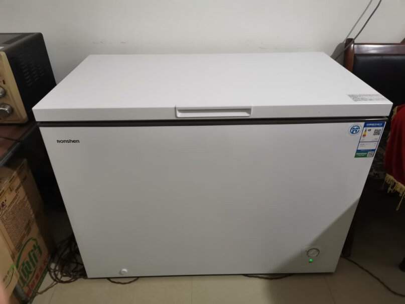 容声BD/BC-205MB这种单柜的和冷冻冷藏双柜的哪种好一些？