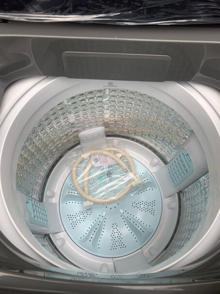 海尔EB100M30Pro1以旧换新是安装师傅来家里取旧洗衣机吗？