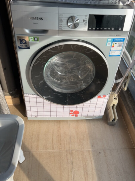 西门子XQG100-WG52A108AW没有用过西门子的洗衣机，这款值得买吗？使用起来静音吗？