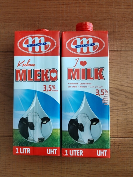 妙可波兰原装进口LOVE全脂牛奶1L*12盒这个牛奶奶香味浓郁吗？