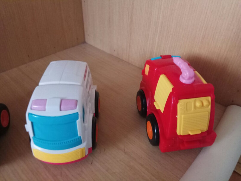 贝恩施儿童玩具车工程回力汽车模型男孩拼装玩具迷你咔宝车5只装可以水洗吗？