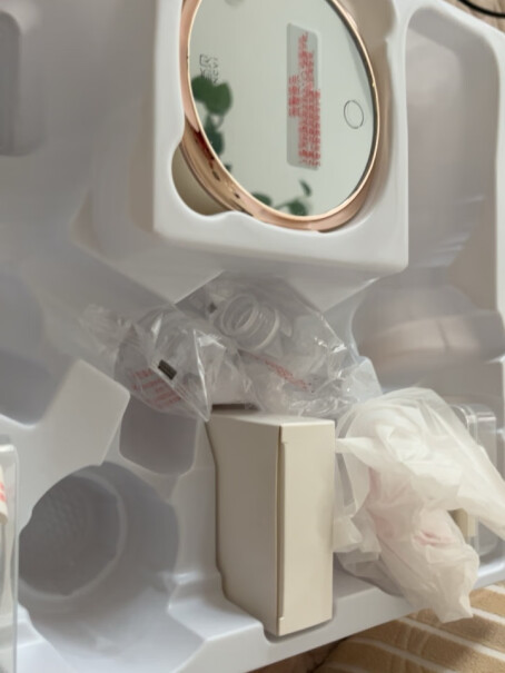 新贝吸奶器各位美妈，你们用的都是哪款消毒烘干柜呀？可以烘干宝宝衣服么？
