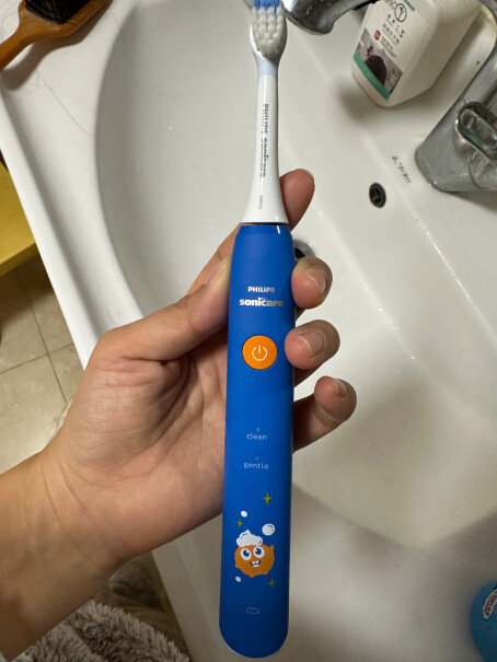 飞利浦HX2432/01蓝色这电动牙刷充一次电能用多久？