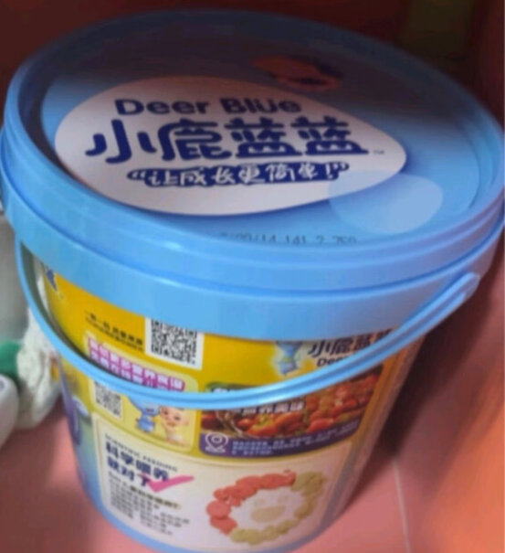 小鹿蓝蓝饼干-菠菜草莓卡通款 108g10个月能吃吗，我看商品详情上面写的3岁以上？