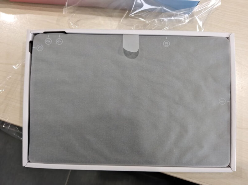 联想联想平板小新Pad 2024不貼膜屏幕容易有刮痕嗎？