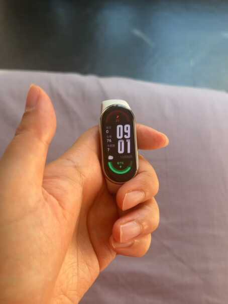 小米手环8 150种运动模式 血氧心率睡眠监测有必要贴膜吗？