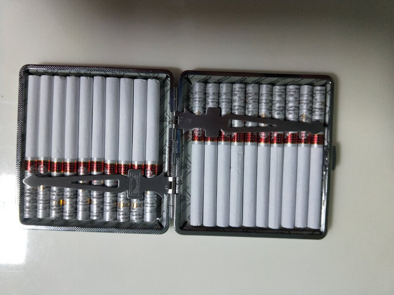 烟盒双枪烟盒皮革个性创意超薄金属烟夹香菸盒子防潮防压烟盒评测分析哪款更好,功能真的不好吗？