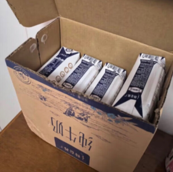 特仑苏牛奶乳品麻烦问一下：一提是多少袋？