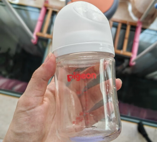 贝亲玻璃奶瓶宽口径 160ml 自然实感好不好？产品使用情况报告？