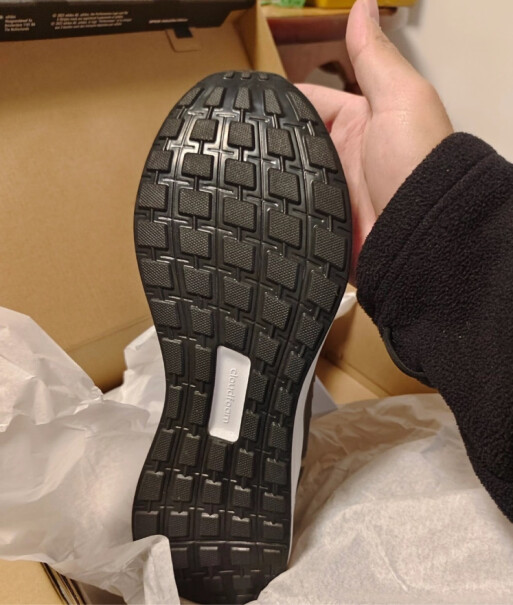 阿迪达斯 EQ19 RUN 运动鞋男子 H00924性价比高吗？性能评测实际情况？