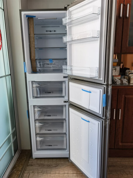 海尔BCD-178TMPT这款冰箱有多高，有几个冷冻抽屉，好不好，求实话，谢谢？