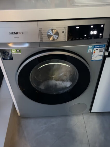 西门子XQG100-WG52A108AW衣服洗好橡胶圈会残留泡沫吗？