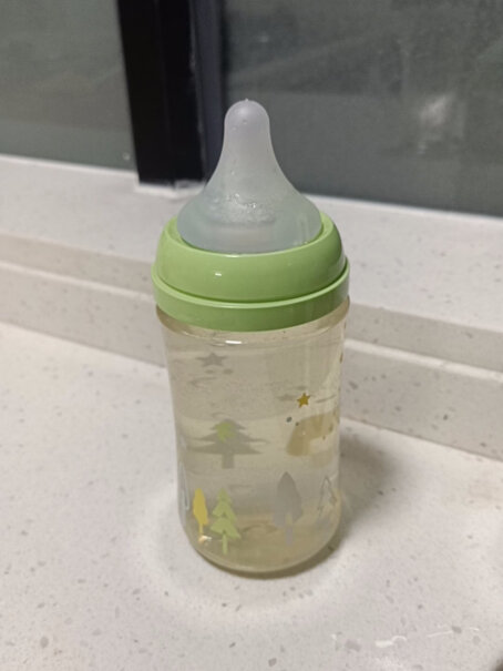 贝亲婴儿新生儿奶瓶 PPSU奶瓶第3代 240ml正品吗 各位宝妈？