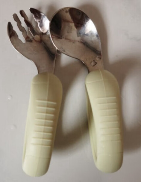 Beeshum儿童训练勺不锈钢叉勺硅胶辅食勺实用性高，购买推荐吗？三分钟了解评测？