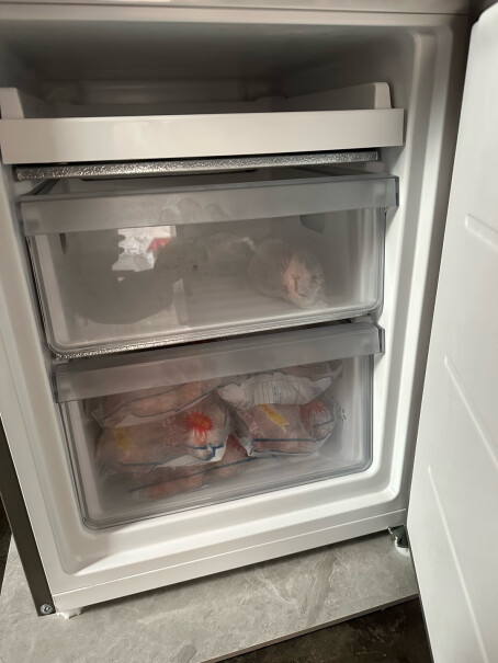 海尔BCD-178TMPT请问冷藏室会结冰吗？