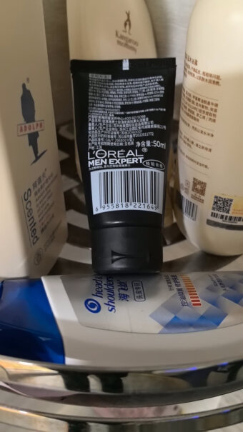 欧莱雅 男士洗面奶控油润泽去黑头评测值得入手吗？性能评测分享！
