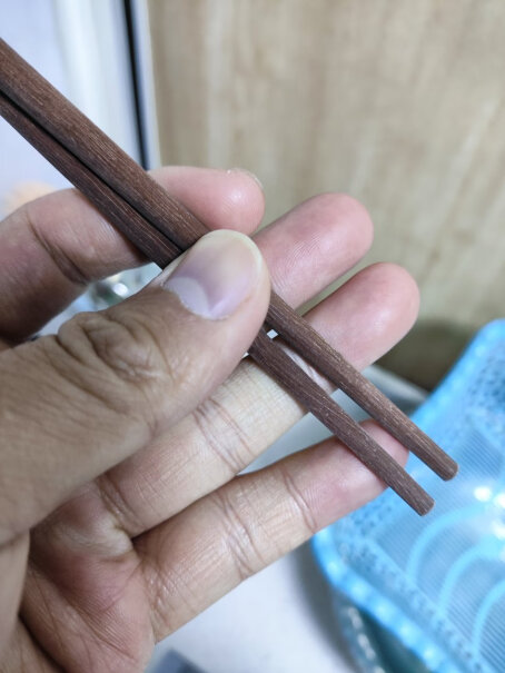 双枪红檀木筷子 无漆无蜡筷子餐具套装简单易上手吗？买前必看的产品评测！