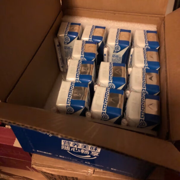 伊利安慕希芒果燕麦风味酸牛奶礼盒装物有所值吗？使用感受大揭秘！