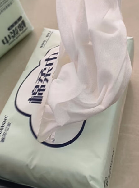 棉柔世家婴儿棉柔巾 干湿两用抽纸巾使用感受如何？评测教你怎么选？
