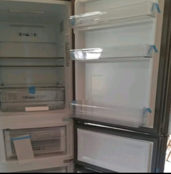 海尔BCD-178TMPT请问大家这款冰箱冷藏室后壁有结冰的现象吗？