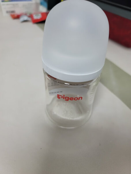 贝亲玻璃奶瓶宽口径 160ml 自然实感物有所值吗？小白买前必看评测？